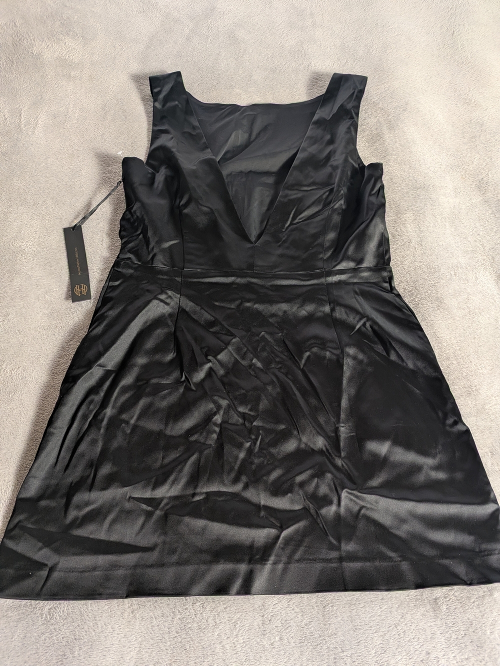 House of Harlow 1960 Black Satin V-Neck Mini Dress - Picture 2 of 6